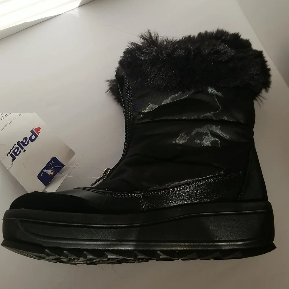Pajar Canada Temoen Waterproof Faux Fur Lug Sole Boots 8 8.5 Traction Platform